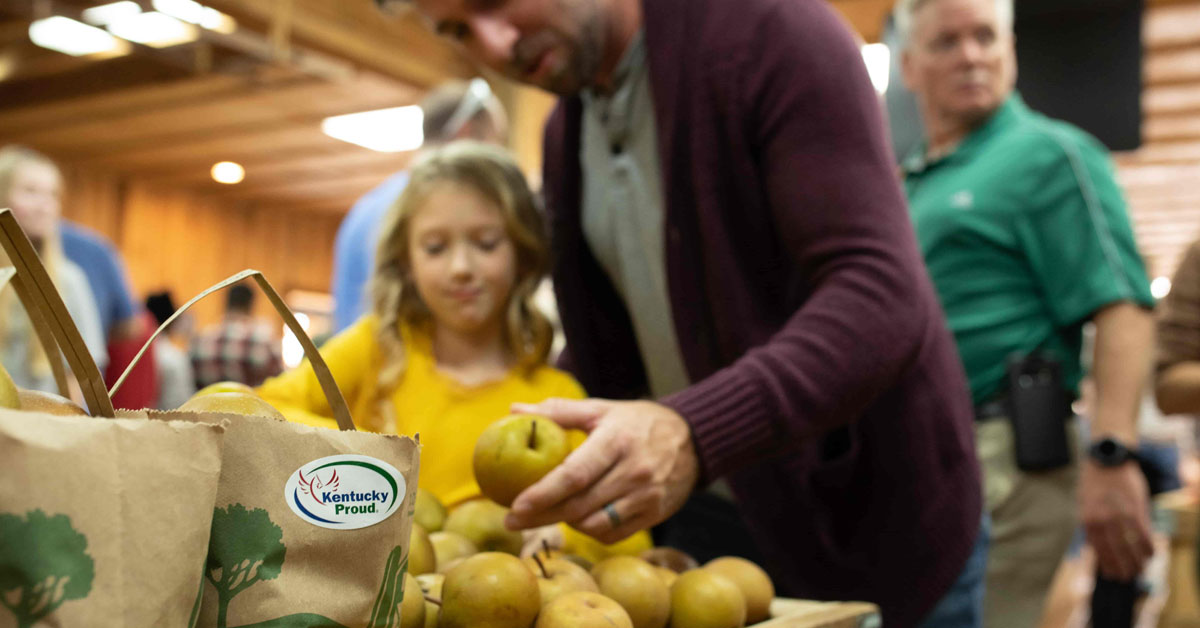 Roadside Markets & Farm Stores